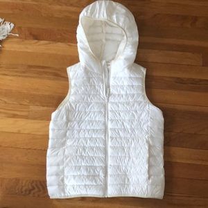 Girls Uniqlo puff vest